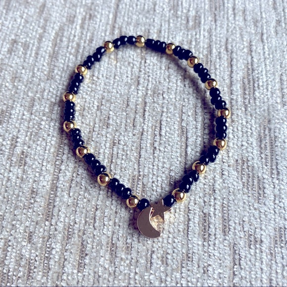 Crescent & Star Handmade Beaded Bracelet - Picture 1 of 4